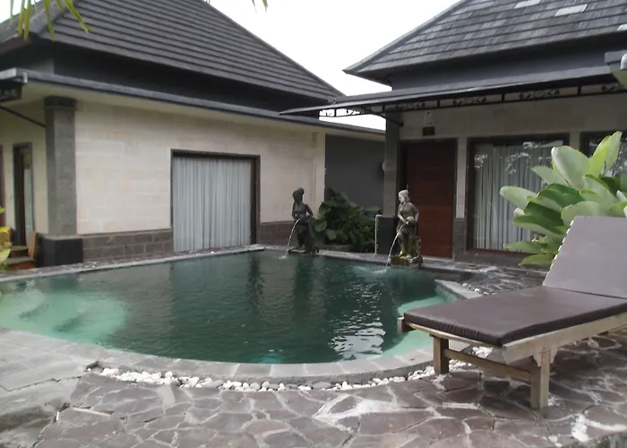 Jj And Villa *