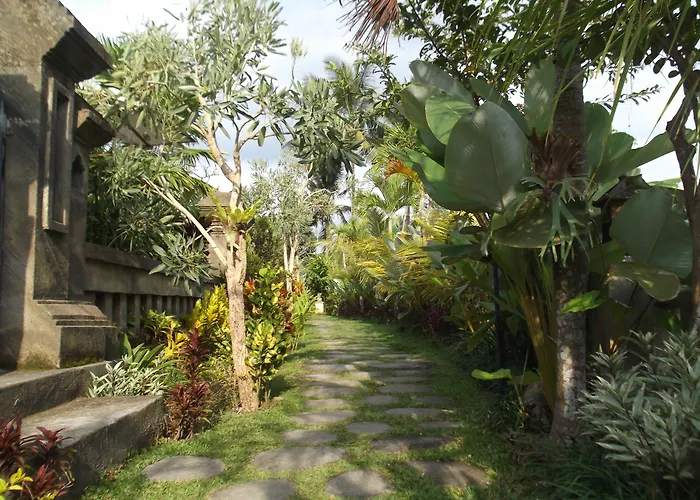 Jj And Villa Ubud (Bali)