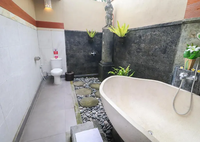 Jj And Ubud (Bali)